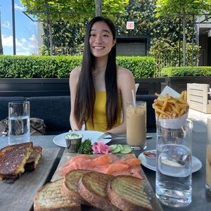 Meet your Posher, Jessica